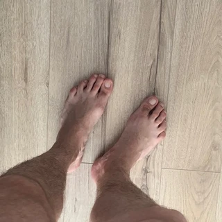 Feet of Zeus 🔱