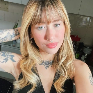 𝐅𝐞𝐥𝐥𝐢𝐧𝐞 ⭐️ your hot girl next door 🥵💦