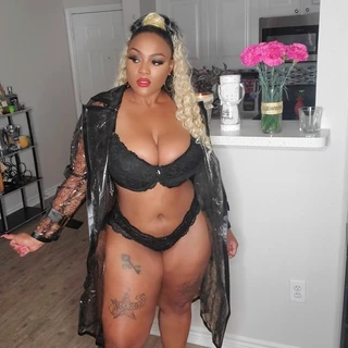Fineapple's Premium Pussy
