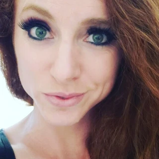 Fit Little Redhead Free