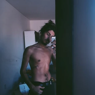 🥀