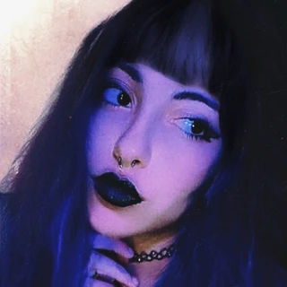 𝕄𝕖𝕝𝕠𝕕𝕪 ℝ𝕠𝕤𝕖 🥀
