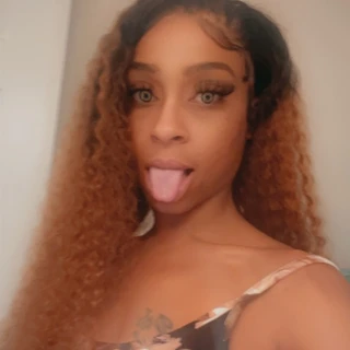 Foreiiqnstaxx 💋