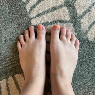 Foxtail Feet