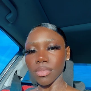 Desi 🫧