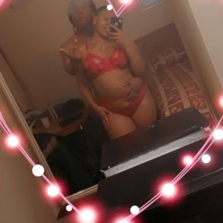 FREAKYGURLDAII🤤💦