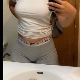 😘