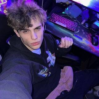 Nate🦋