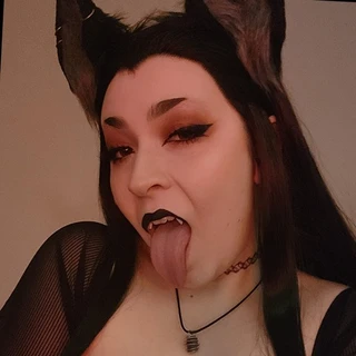 🖤Poison🖤
