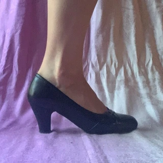French Domme Feet