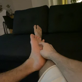 Gay-Bondage-ticklish-feet