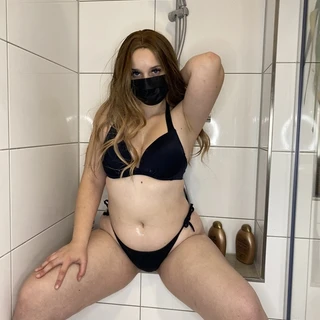Julia.get_wet👅