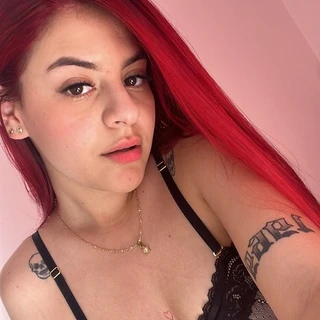 SarahRedHunter 💃