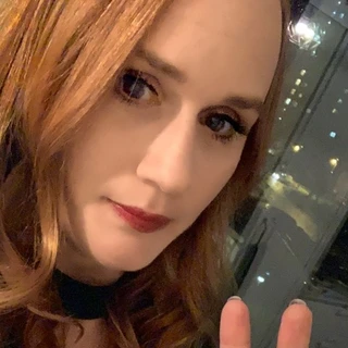 Ginger_hotwifeVIP