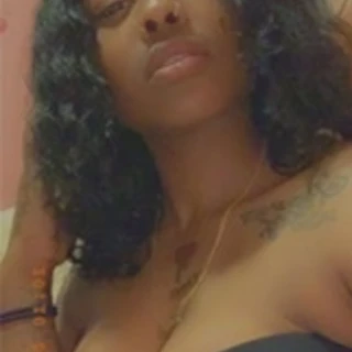 K.J. ✨