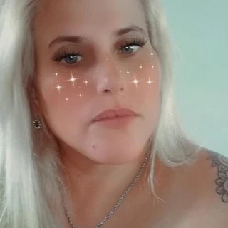 Hotblonde 🔥💋