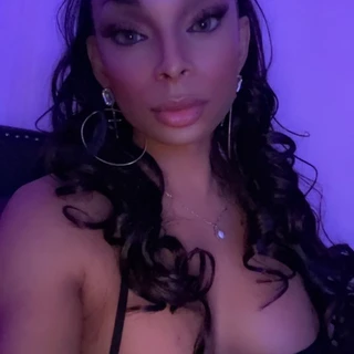 Goddess Lani Luxxx