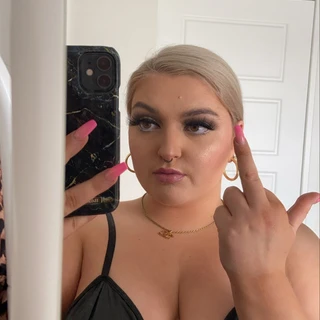 kiki lewinsky VIP