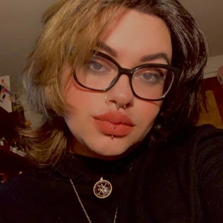Goddess Lilith ❤️‍🔥 Findom 😈
