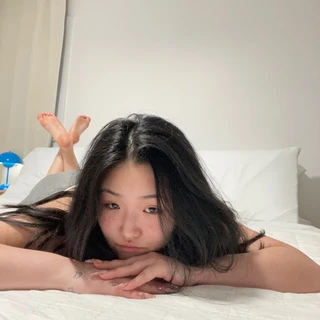 Goddess Mia