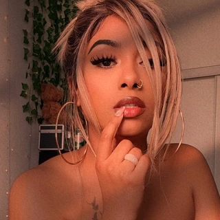 ✨Golden Goddess✨