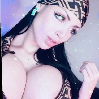 SOFIA👸🏻💕 SEXUAL GOON GODDESS 🤯🍆