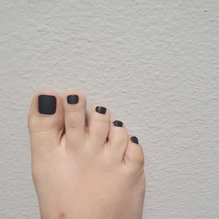 Goth Toes