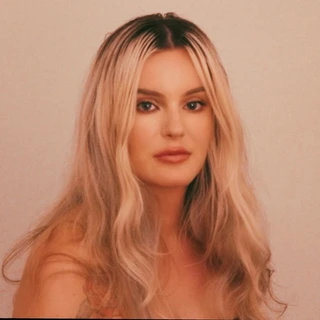 Simone🌺