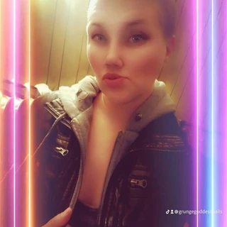 💋grungegoddess23 💋