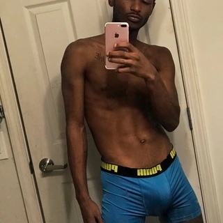 🤟🏾🐎