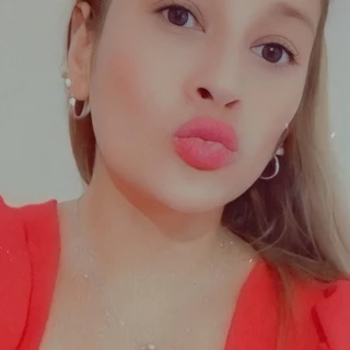 LO❤️ THE GIRL WITH THE BIG ASS AND TITS