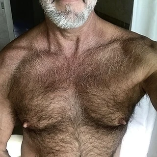 Hairychesteddaddy