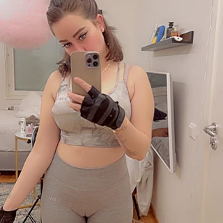 Pink👅