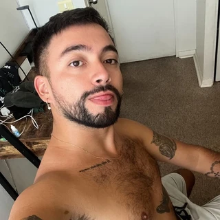 Nicolás