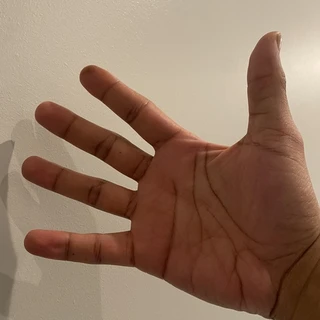 HAND FULL OF 🍑
