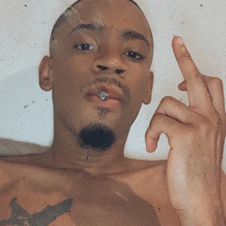 DB. 🌊