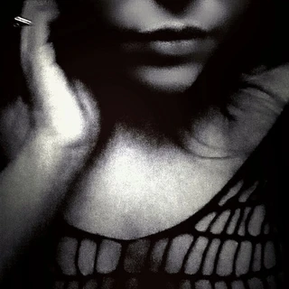 Hazy_Lips