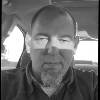HeaDQuaKeJr