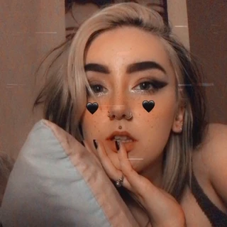 ☾