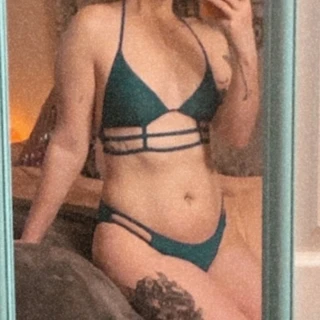 Heather Nicole 🖤
