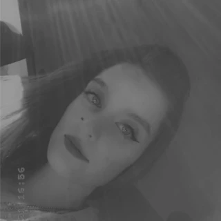 Snowwhitee