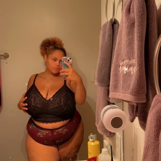 Danielle 🥵