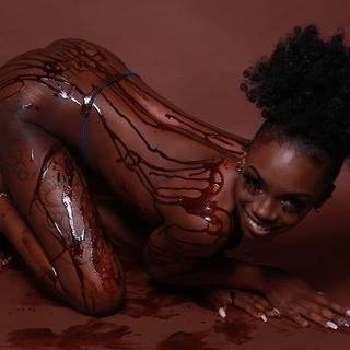 ℋℰℛ Freak Show