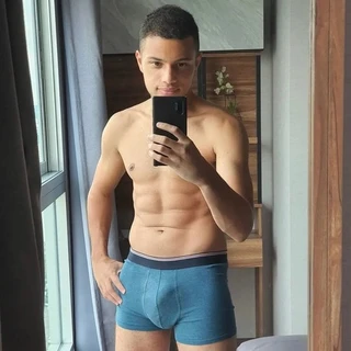 Bast, twinks cuddler 🤗🔞