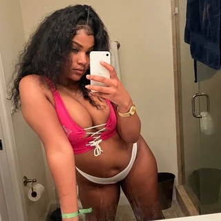 ( Kiy-Luhh ) KiysWorld🌏🥂💦
