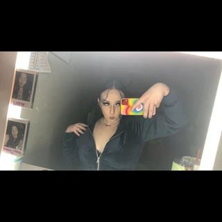𝘊𝘦𝘦𝘊𝘦𝘦 🎭