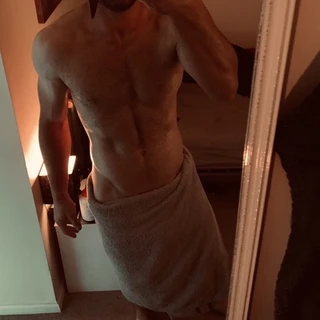 Cj28111 / Hornyhunk31