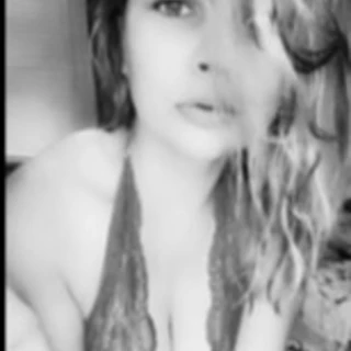 Hot_Blossom💋