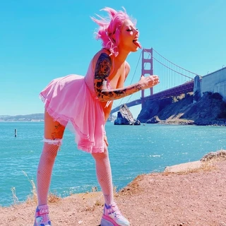 𝓛𝓸𝓷𝓭𝓸𝓷 ✨