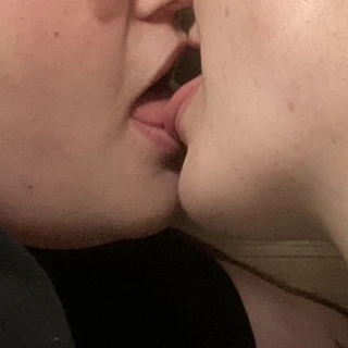 Hot Lesbians